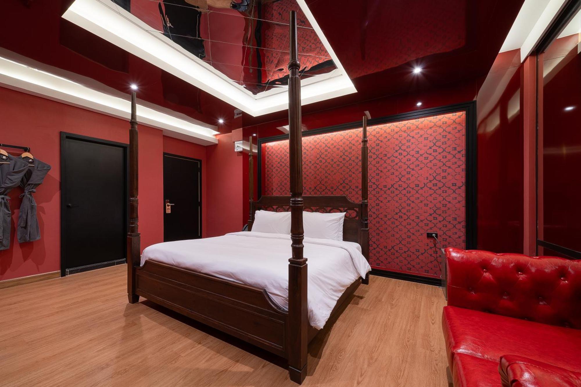 G Boutique Silom Hotel Bangkok Extérieur photo