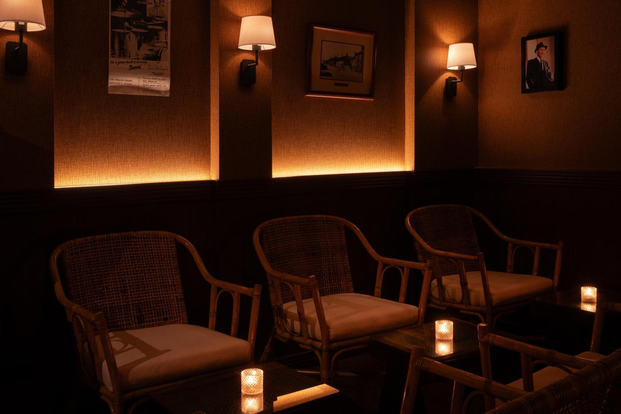 G Boutique Silom Hotel Bangkok Extérieur photo