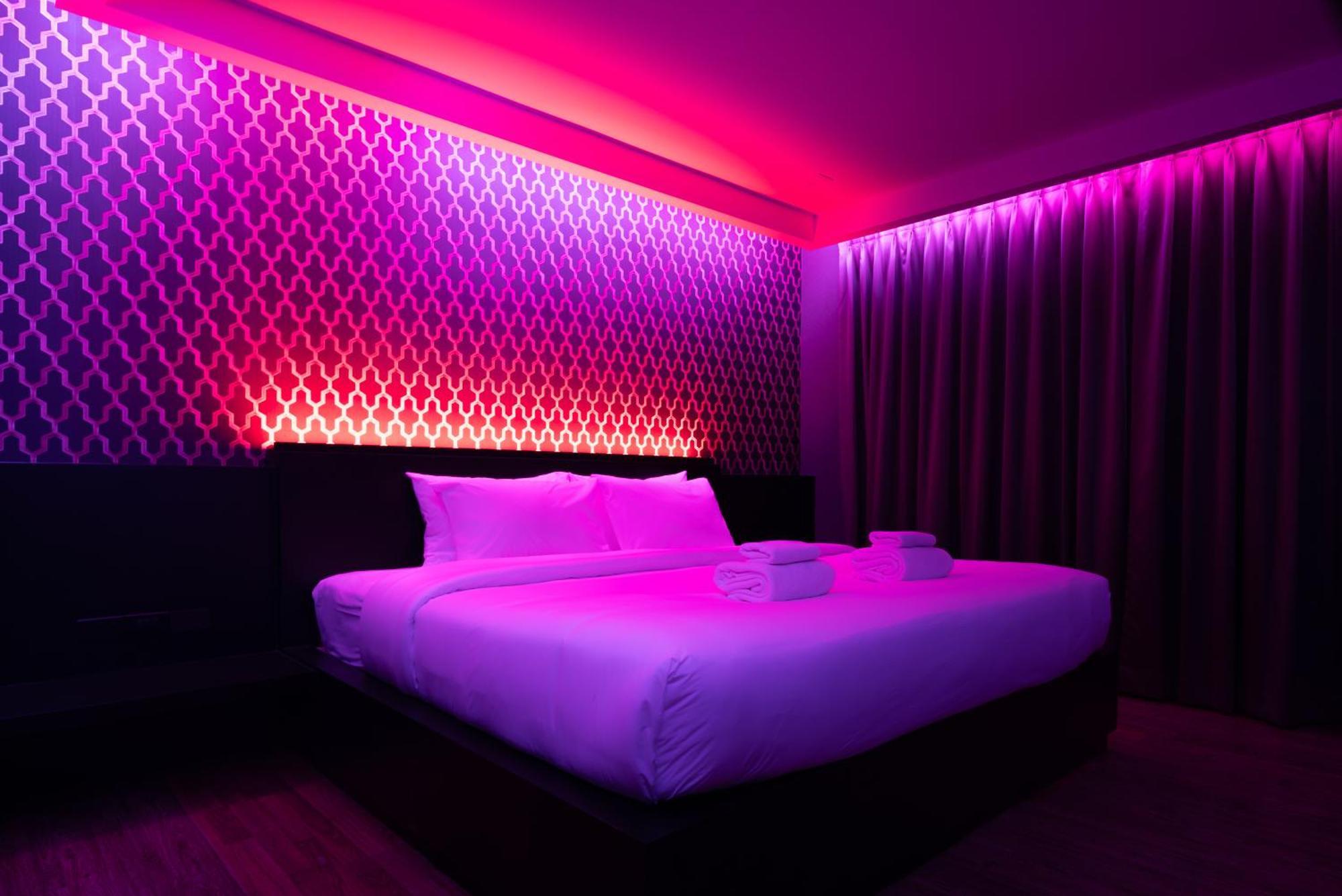 G Boutique Silom Hotel Bangkok Extérieur photo