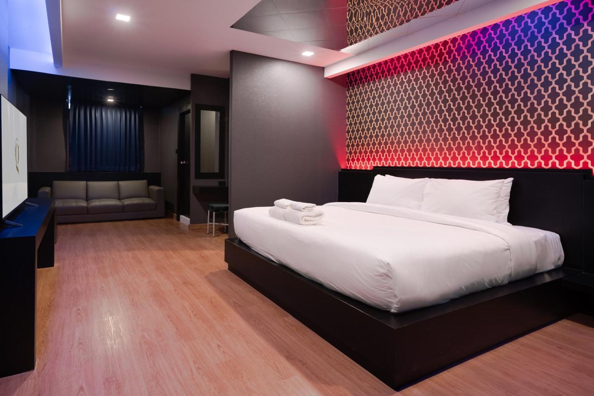 G Boutique Silom Hotel Bangkok Extérieur photo